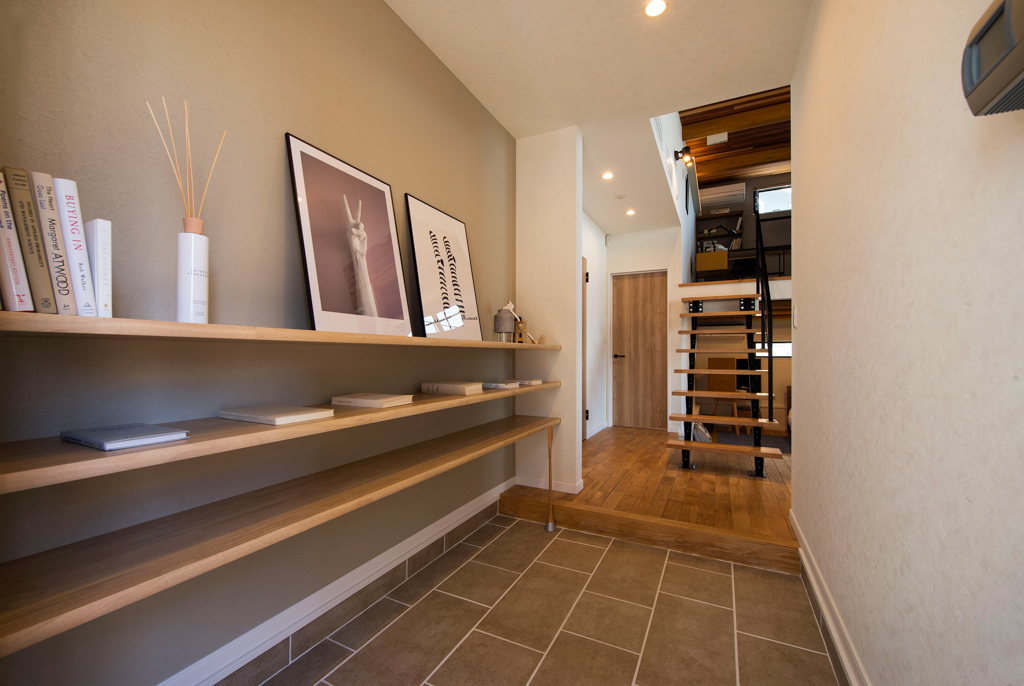 はちみつホワイト蒲郡モデルの玄関